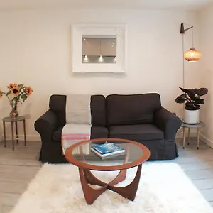 Old Town Castle View Apartment